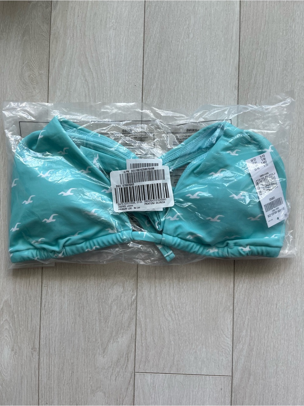 NWT Hollister Aqua Teal Triangle Bikini Top with White Seagull Print